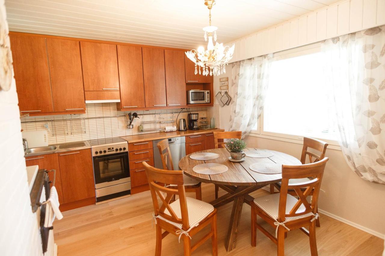 Villa De Pikku Maria Fredrikshamn Exteriör bild