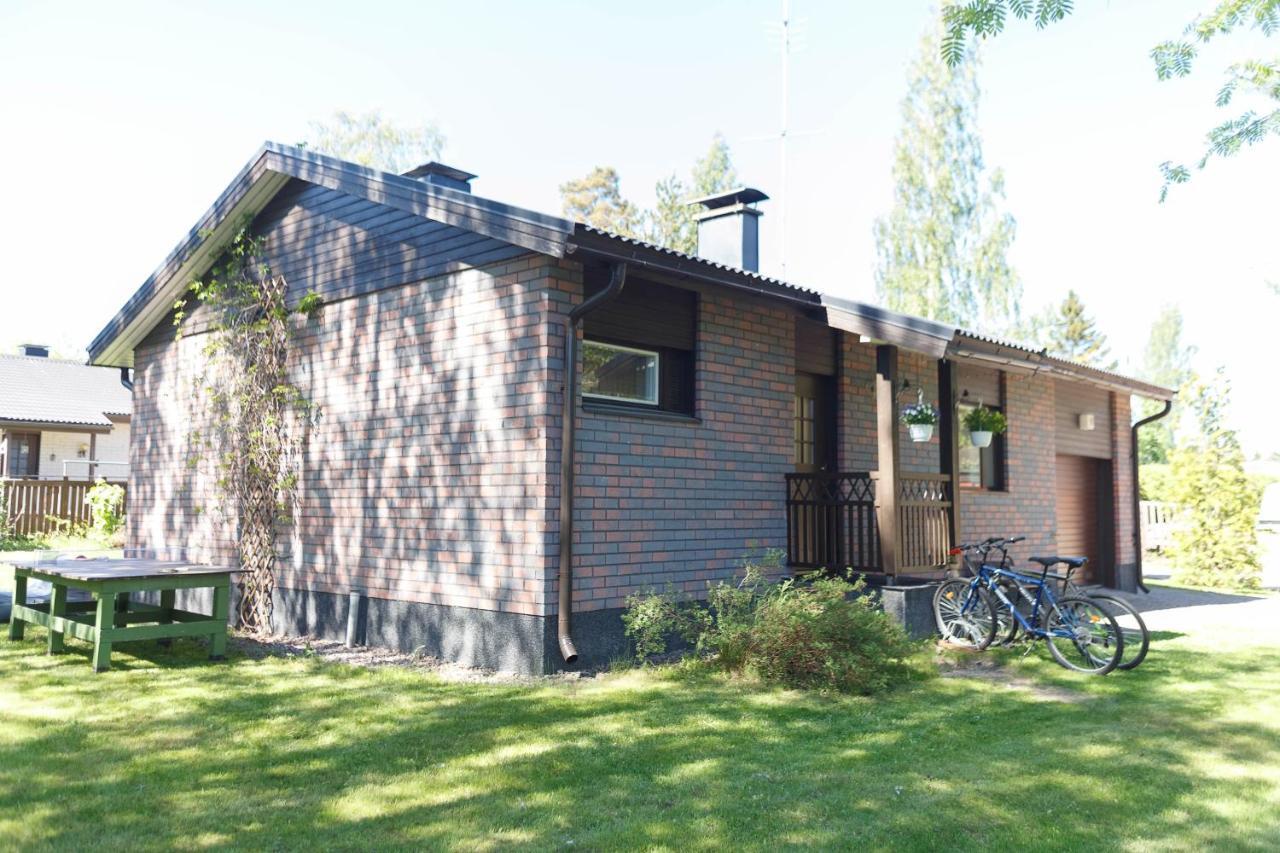 Villa De Pikku Maria Fredrikshamn Exteriör bild